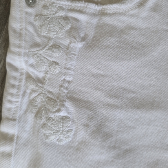 Lucky Brand Cream Denim Jeans - Picture 5 of 7